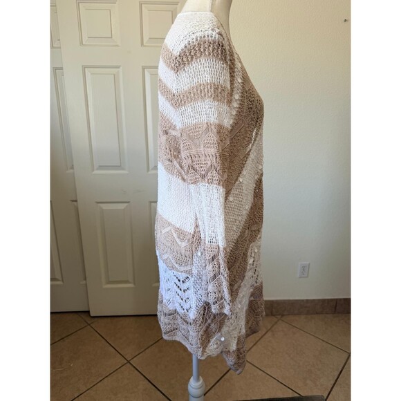 Chicos Open Knit Cardigan Size 1 M Beige White Striped Sequin Boho Coastal - Picture 4 of 12